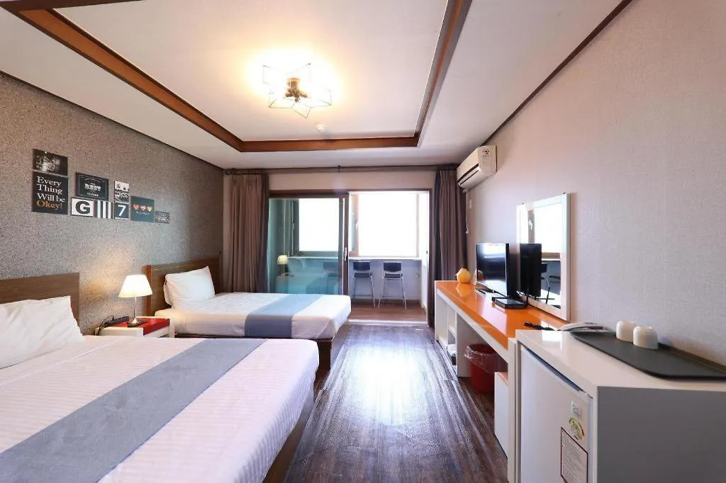 ג'גו Woorim Hotel