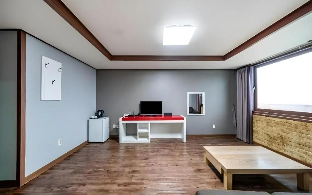 Woorim Hotel Jeju