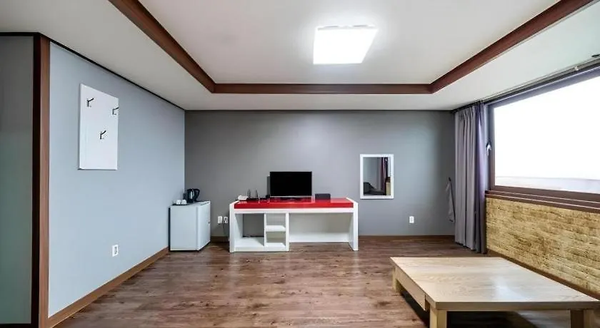 ** מוטל ג'גו Woorim Hotel קוריאה הדרומית