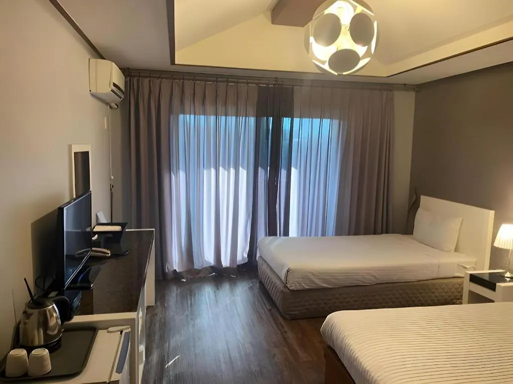 ג'גו Woorim Hotel 2*,  קוריאה הדרומית