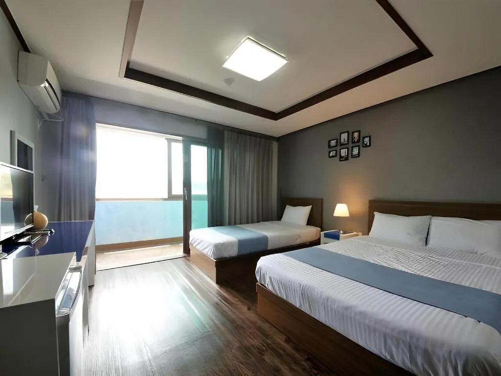 מוטל ג'גו Woorim Hotel