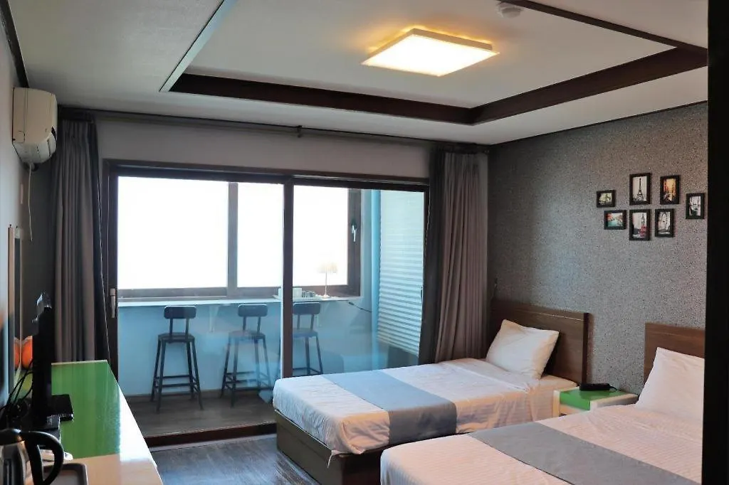 Woorim Hotel Jeju Motel